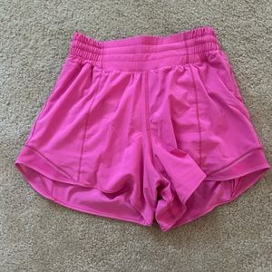 Sonic pink lululemon hottie hots